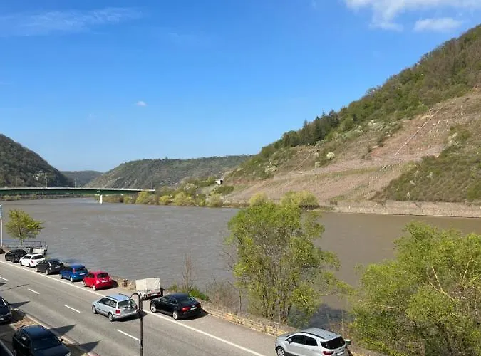 アパート Cafe Braun Löf