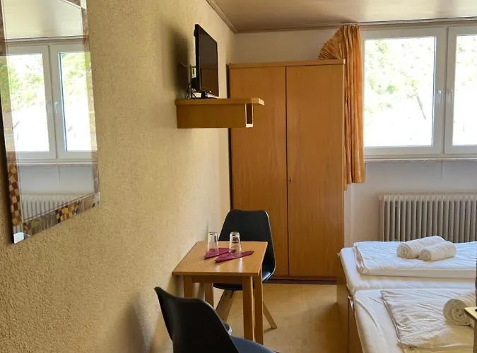 アパート Cafe Braun